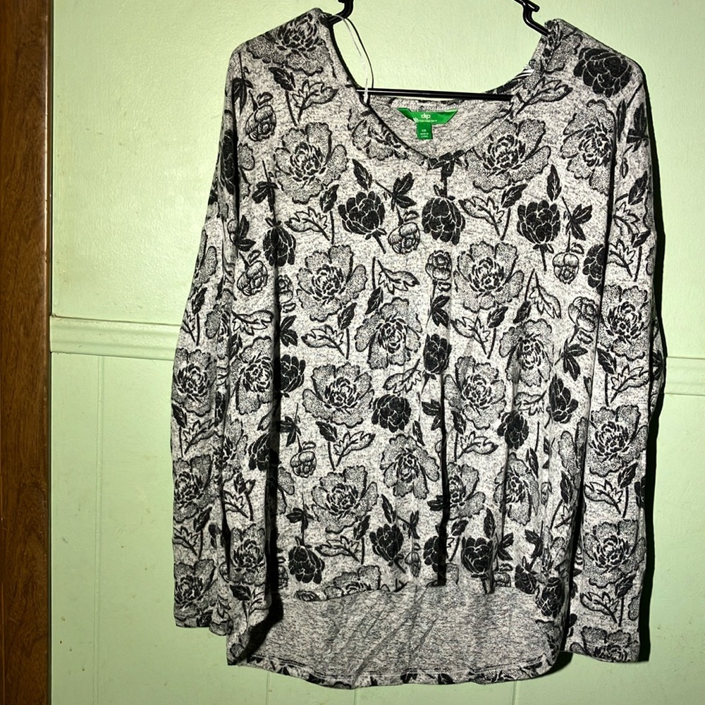 Dip women’s sweater